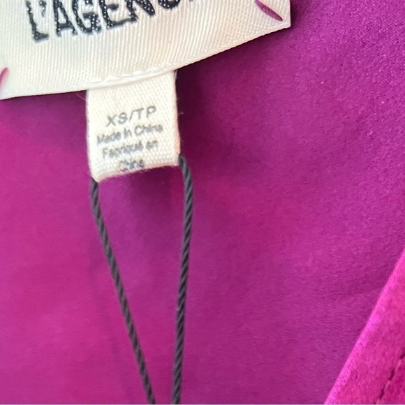 NWT L'AGENCE Silk drape wrap Front Long Sleeve Shirt Size XS - Picture 10 of 11